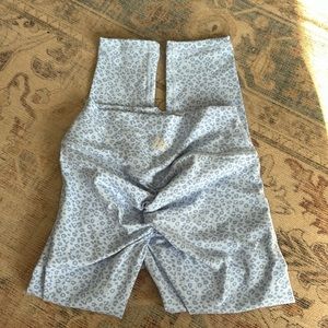 Muscle nation scrunch butt leggings